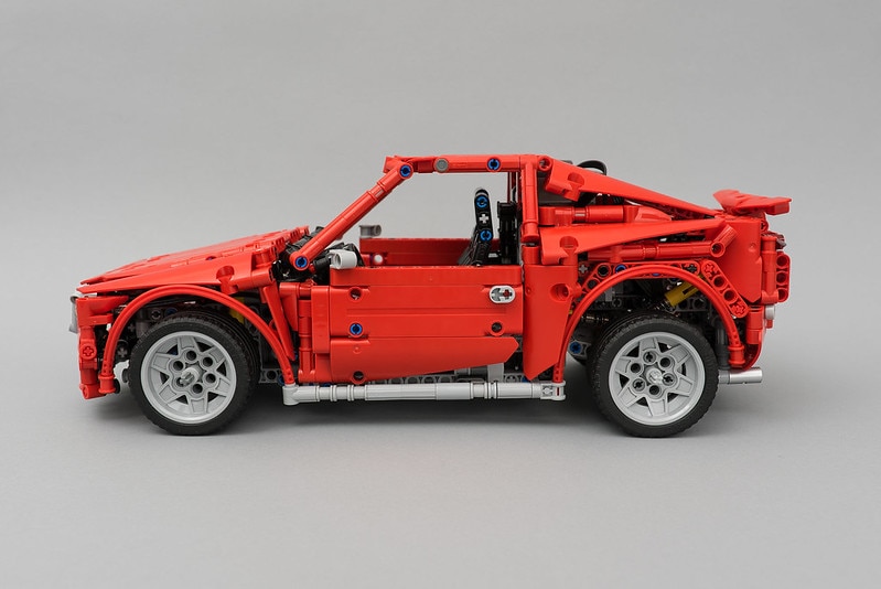 MOC 4682 Mazda Race Car With 1391 pcs