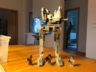 Review LEPIN 05066 At-St Walker