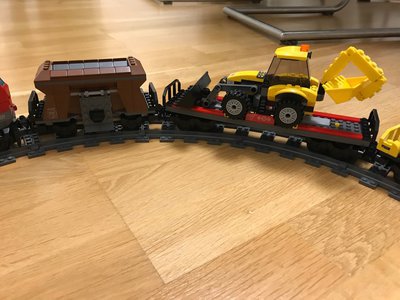 Review LEPIN 02009 Red Heavy Duty Truck