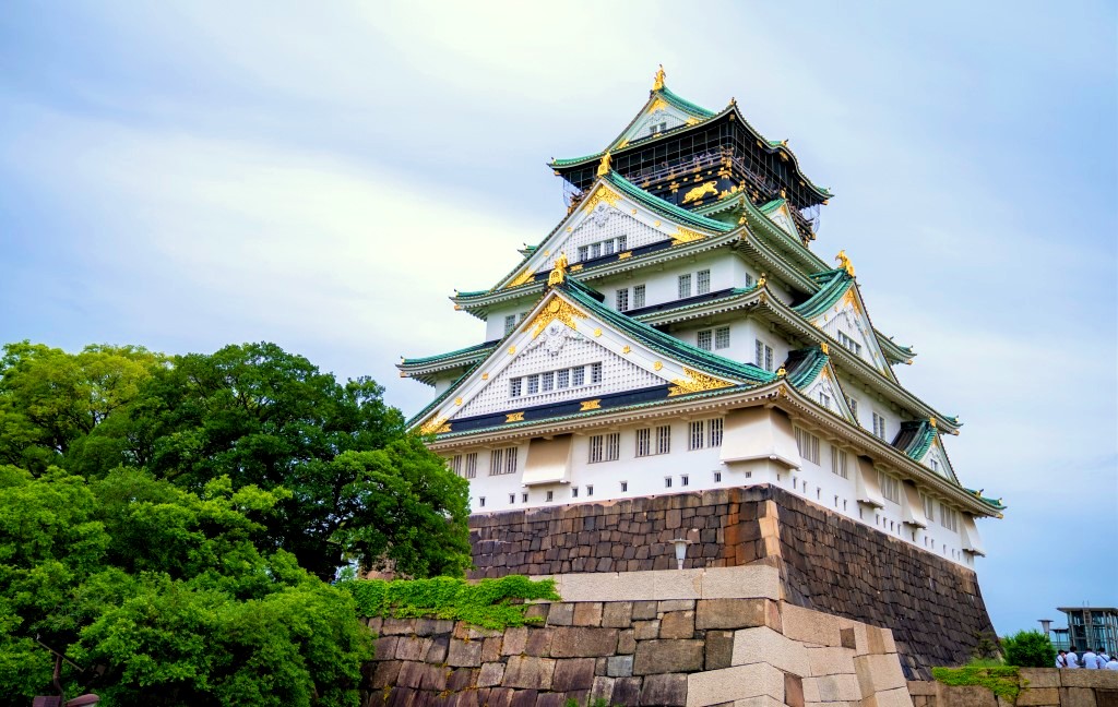 Modular Buildings MOC Tenshukaku of Osaka Castle by MOCBRICKLAND