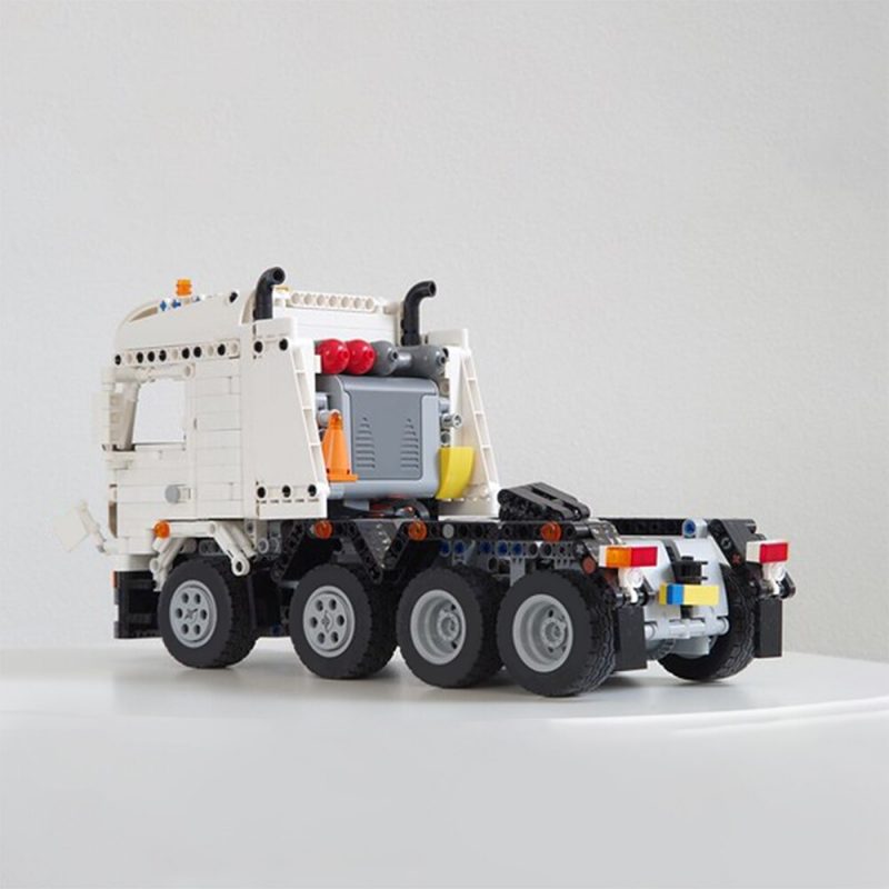 MOCBRICKLAND MOC-17197 RC 8x4 Heavy Duty Truck