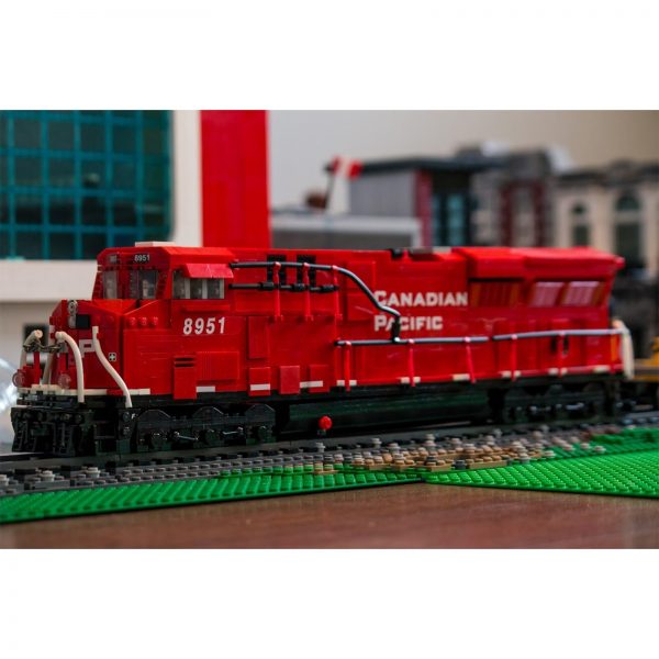 TECHNICIAN MOC 37716 ES44AC Canadian Pacific by Barduck MOCBRICKLAND 4