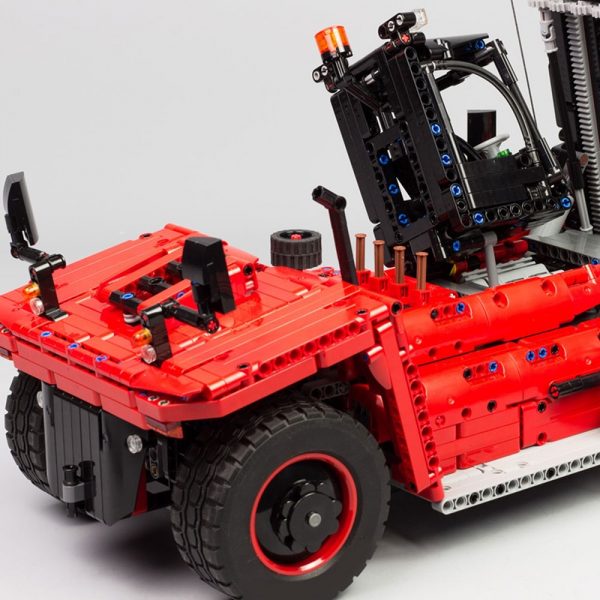 technic moc 27807 42082 model d heavy forklift truck by nico71 mocbrickland 2618