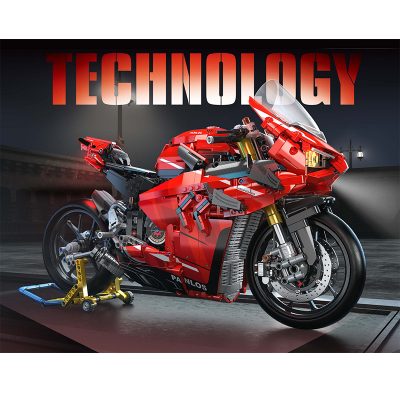 Red Ducati V4S Motorcycle PANLOS 672101 3